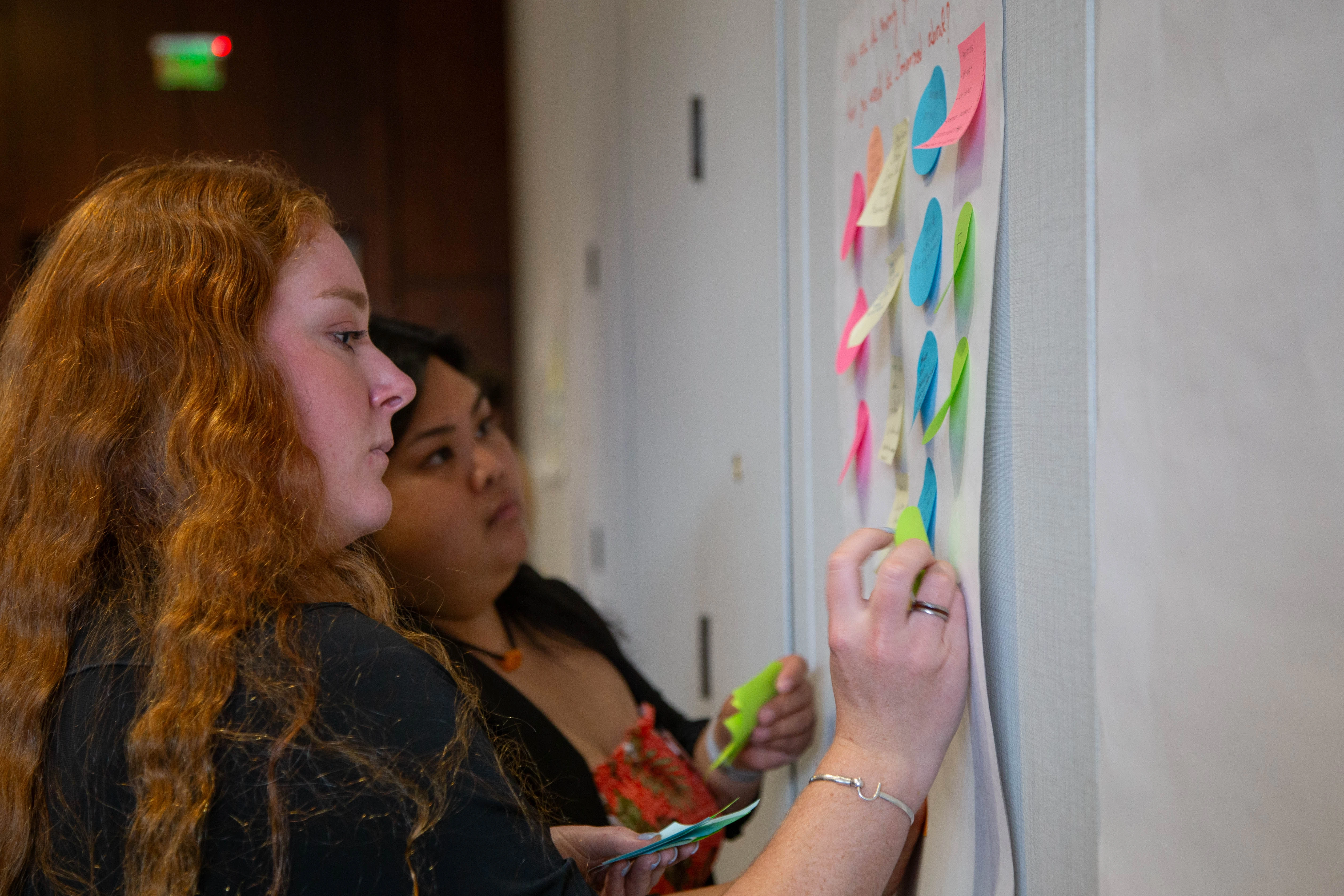 students assist with presentation
