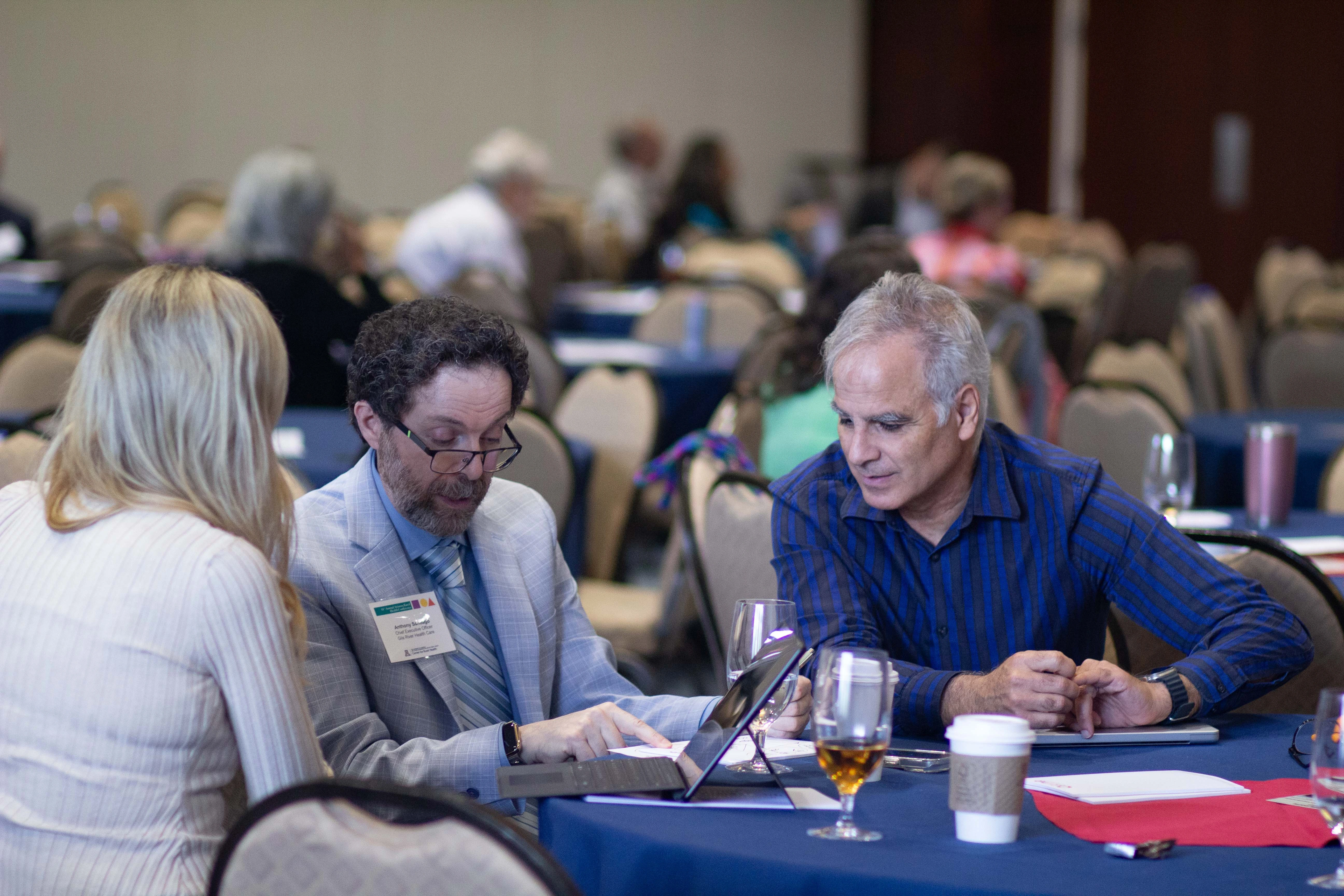 Jonathan Cartsonis with audience